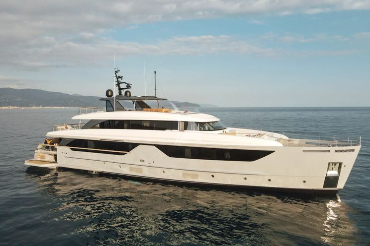 Charter Yacht ANDIAMO - Sanlorenzo SD132 - 5 Cabins - Zadar - Split - Hvar - Dubrovnik - Croatia