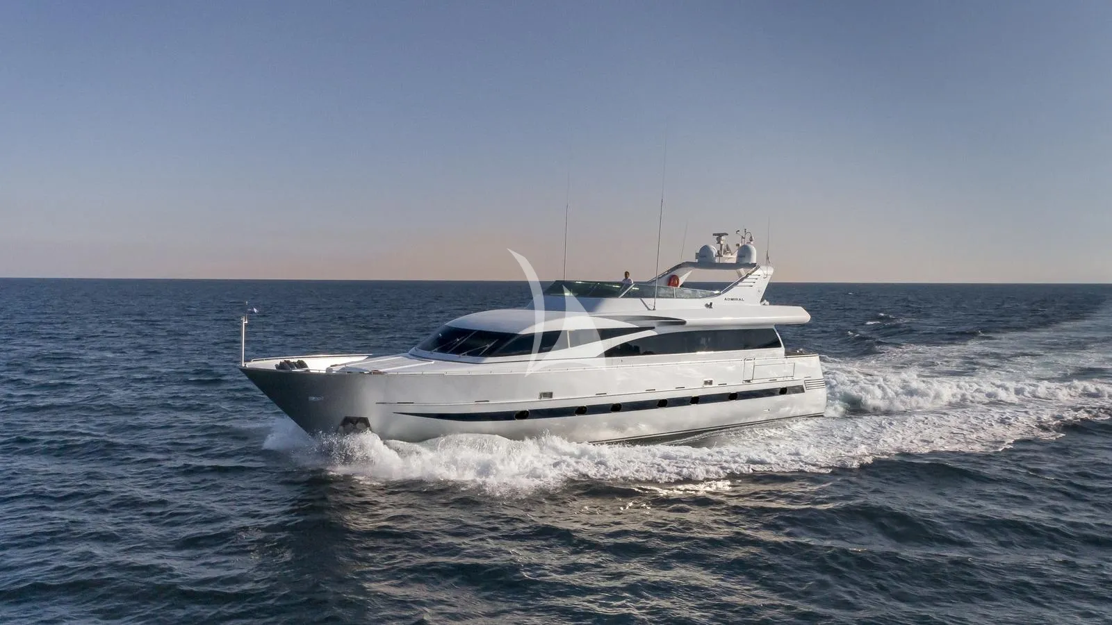 ANDILIS Admiral 90 - cruising