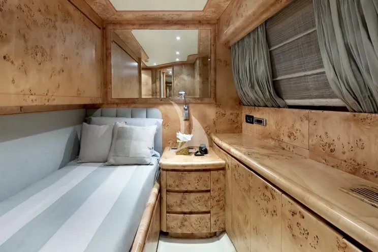 Charter Yacht ANDILIS - Admiral 90 - 5 Cabins - Athens - Mykonos - Paros - Cyclades - Greece