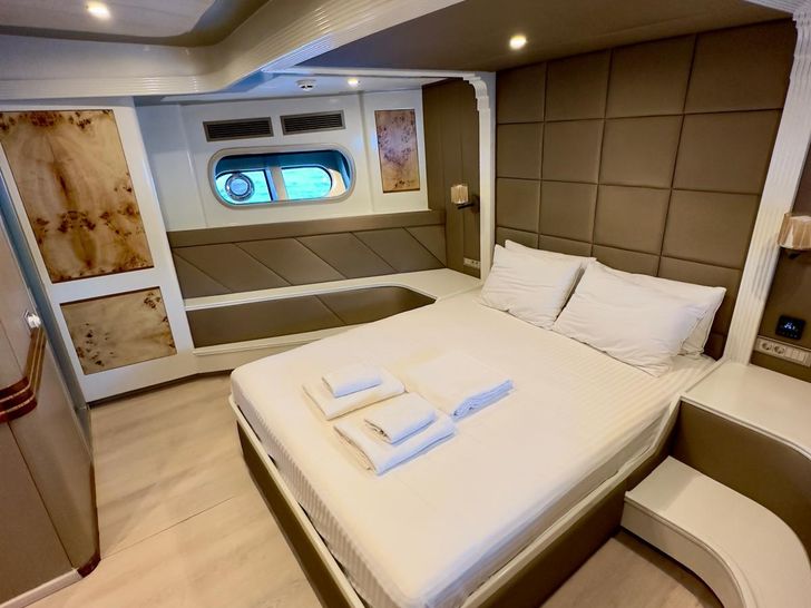 ANGELO III Custom Gulet 35m - VIP cabin 1 wide shot ANGELO III Custom Gulet 35m - VIP cabin 1 wide shot