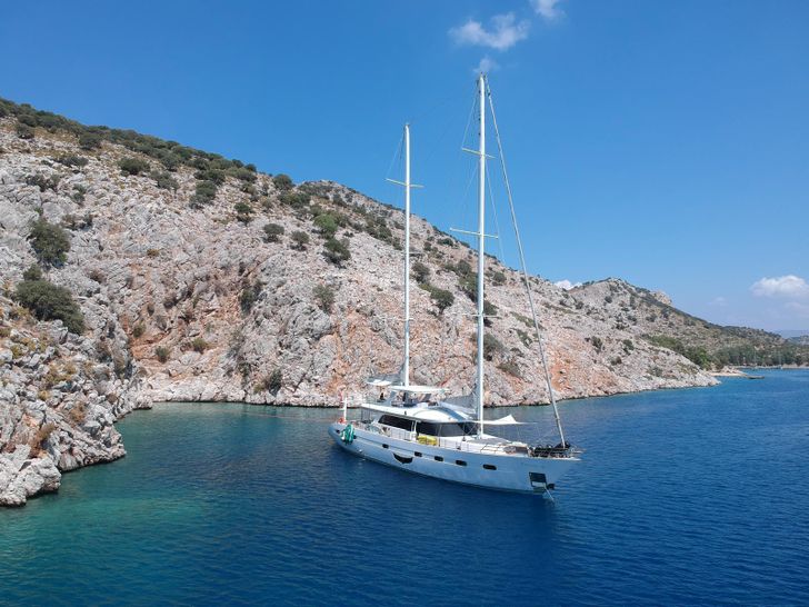ANGELO III Custom Gulet 35m - anchored profile ANGELO III Custom Gulet 35m - anchored profile