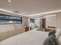 ANIMA Fountaine Pajot Power 80 - VIP cabin 1 bed and lounge ANIMA Fountaine Pajot Power 80 - VIP cabin 1 bed and lounge