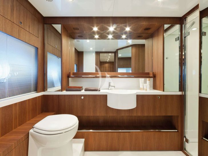 ANYTHING GOES IV Riva Duchessa 92 - master cabin bathroom ANYTHING GOES IV Riva Duchessa 92 - master cabin bathroom