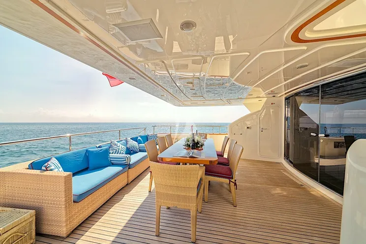 Charter Yacht ANNE MARIE - Ferretti Custom Line 97 - 4 Cabins - Naples - Capri - Positano - Amalfi Coast - Italy