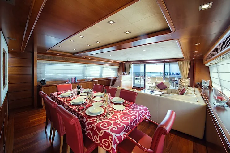 Charter Yacht ANNE MARIE - Ferretti Custom Line 97 - 4 Cabins - Naples - Capri - Positano - Amalfi Coast - Italy