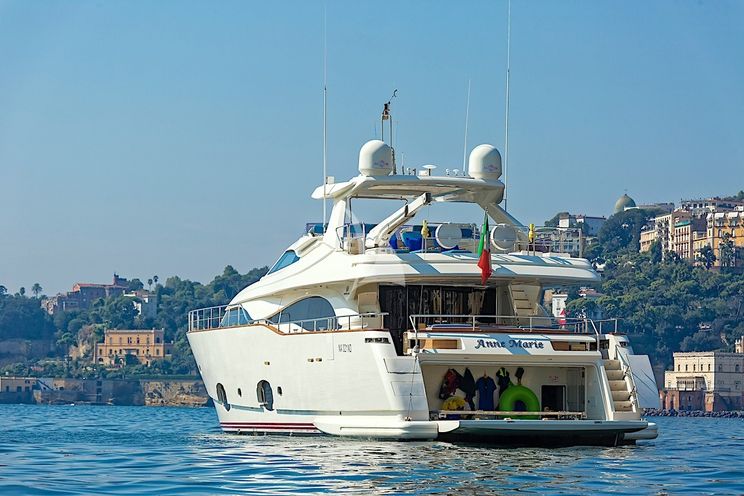 Charter Yacht ANNE MARIE - Ferretti Custom Line 97 - 4 Cabins - Italy - Naples - Capri - Amalfi Coast