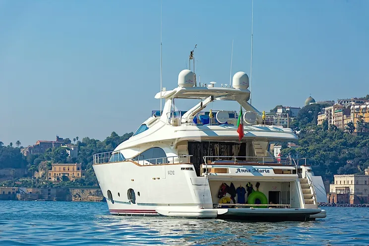 Charter Yacht ANNE MARIE - Ferretti Custom Line 97 - 4 Cabins - Naples - Capri - Positano - Amalfi Coast - Italy