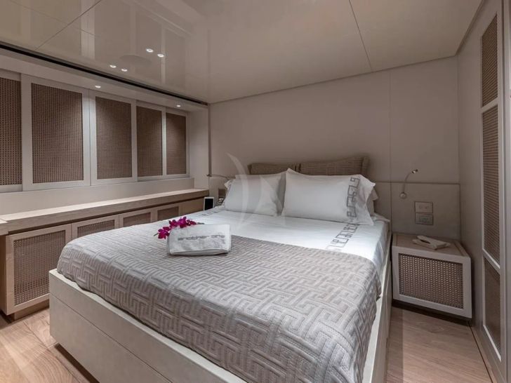 ANOTHER ONE Sanlorenzo SX112 - VIP cabin 1 ANOTHER ONE Sanlorenzo SX112 - VIP cabin 1