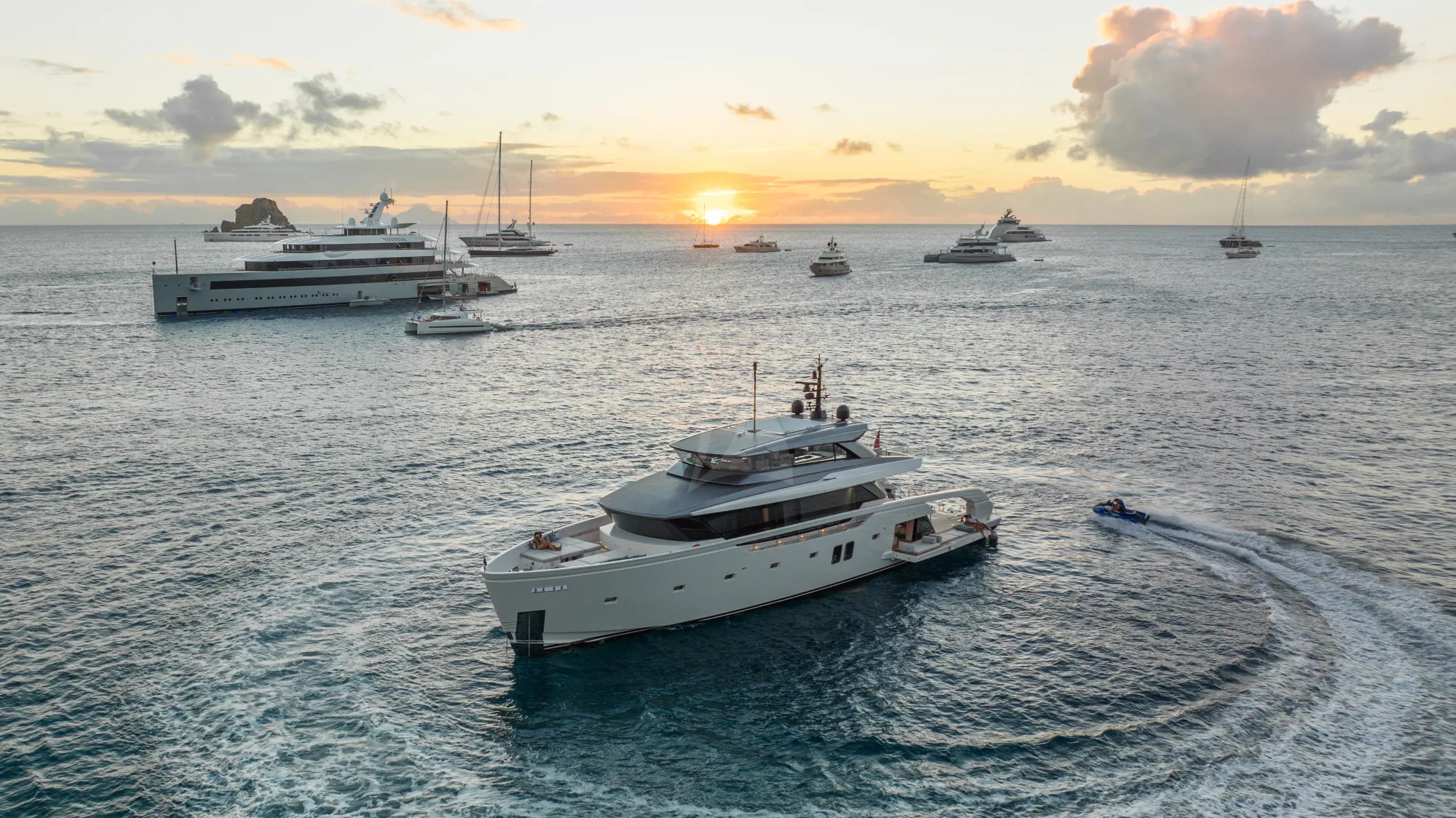 Charter Yacht ANOTHER ONE - Sanlorenzo SX112 - 4 Cabins - Nassau - Exumas - Bahamas