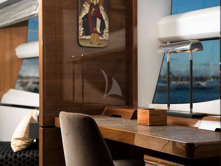 ANTHEYA III Princess 115 Master Office ANTHEYA III Princess 115 Master Office