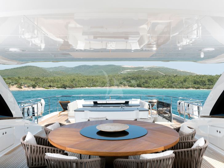 ANTHEYA III Princess 115 Sundeck Dining ANTHEYA III Princess 115 Sundeck Dining