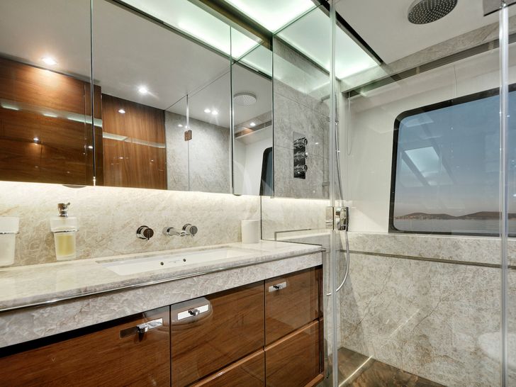 ANTHEYA III Princess 115 VIP Bathroom ANTHEYA III Princess 115 VIP Bathroom