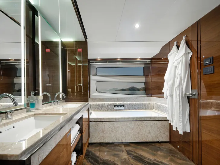 ANTHEYA III Princess 35m - master cabin bathroom ANTHEYA III Princess 35m - master cabin bathroom