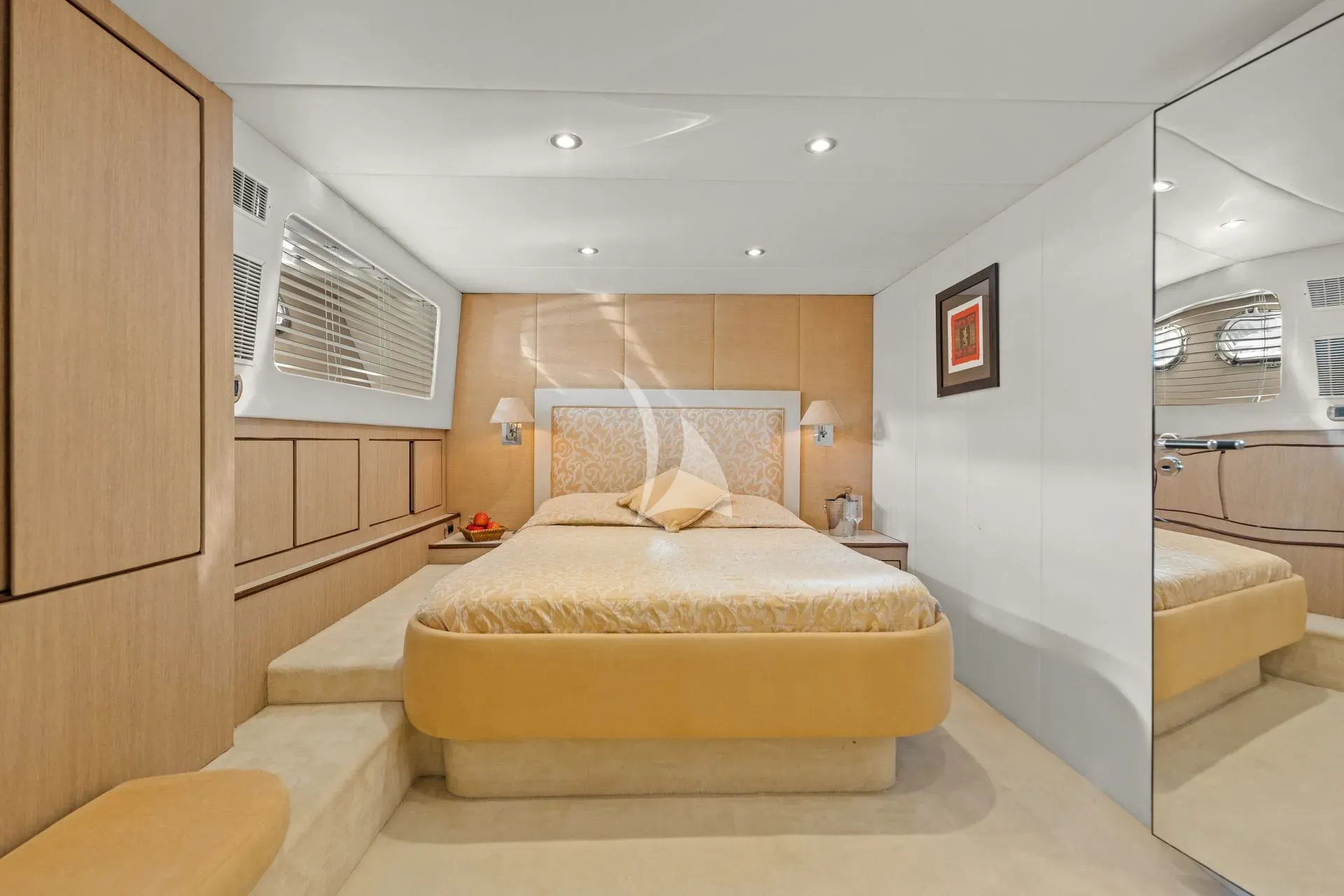 Charter Yacht ANTISAN - Alalunga 33m - Cannes - St Tropez - The French Riviera Day Charter Yacht