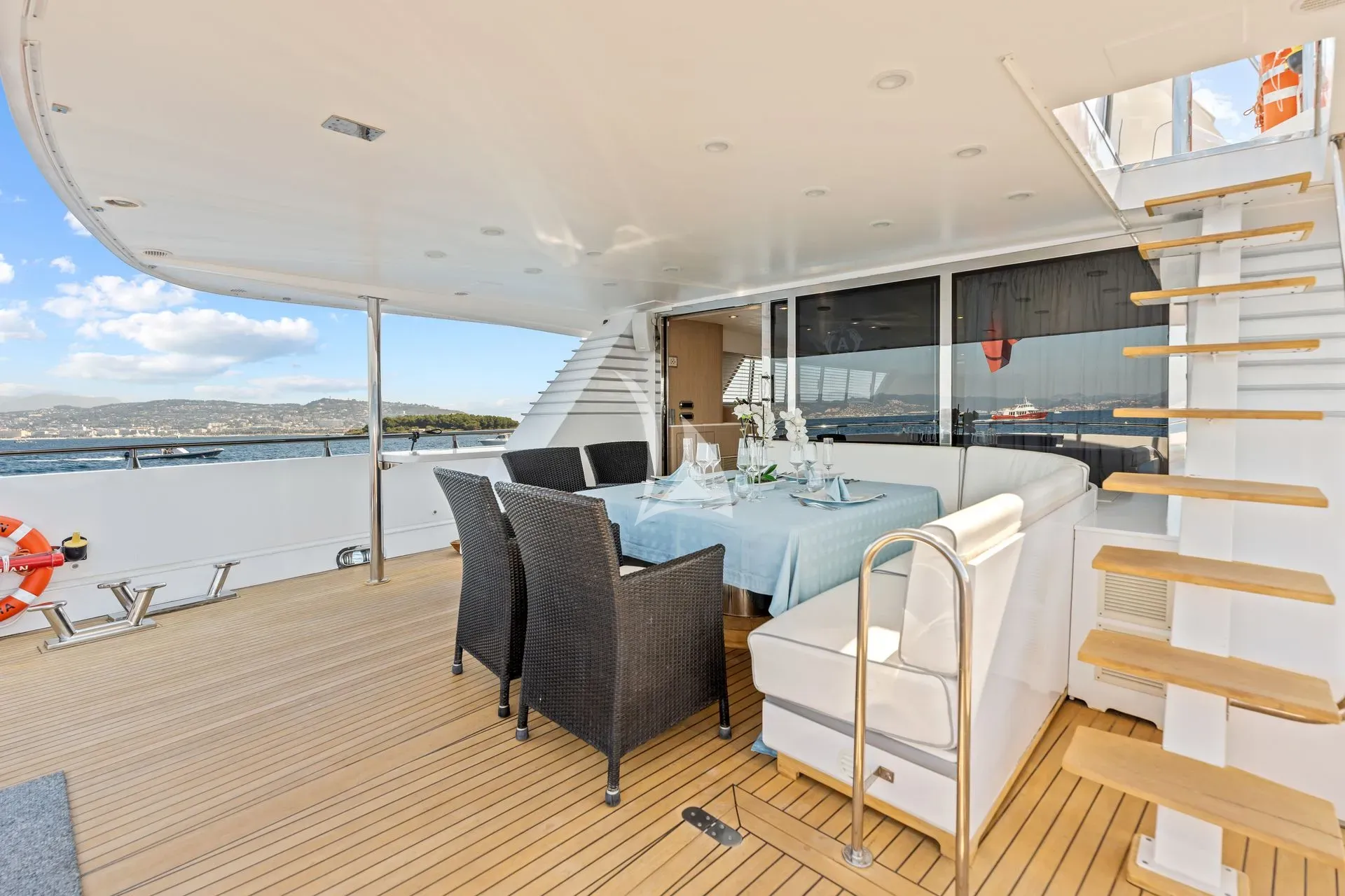 Charter Yacht ANTISAN - Alalunga 33m - Cannes - St Tropez - The French Riviera Day Charter Yacht