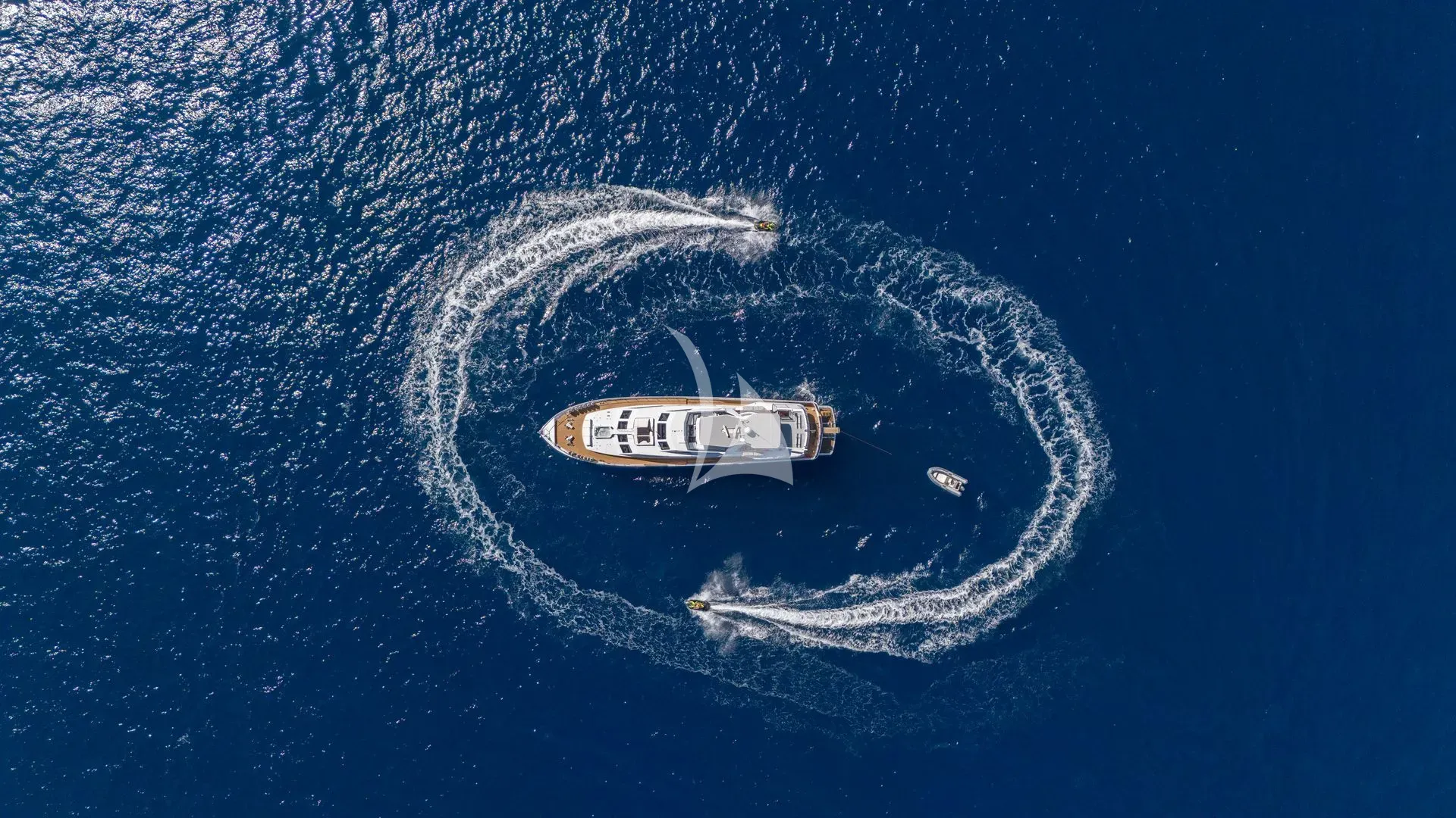 Charter Yacht ANTISAN - Alalunga 33m - Cannes - St Tropez - The French Riviera Day Charter Yacht