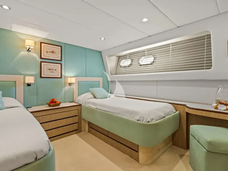 ANTISAN Alalunga 33m - twin cabin ANTISAN Alalunga 33m - twin cabin