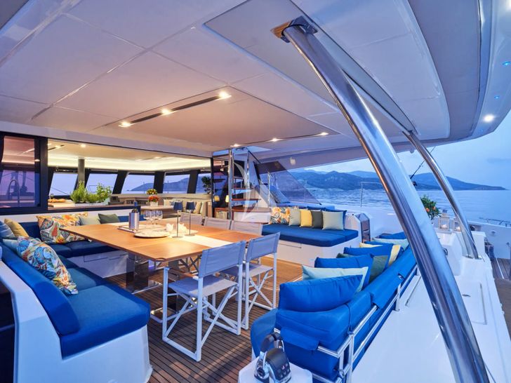 APHAEA Fountaine Pajot Alegria 67 - aft deck seating and dining area APHAEA Fountaine Pajot Alegria 67 - aft deck seating and dining area