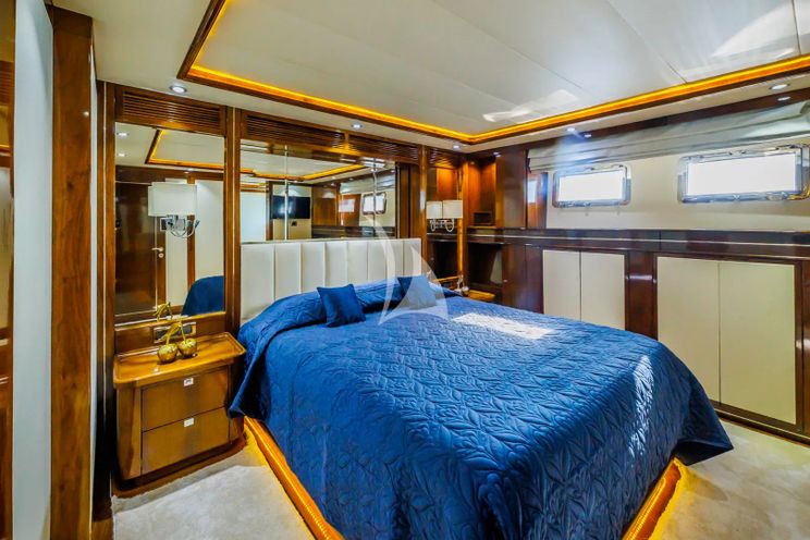 Charter Yacht APNA - Saba Yacht Custom 34m - 6 Cabins - Split - Hvar - Dubrovnik - Croatia