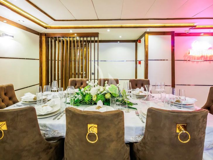 APNA Saba Yacht Custom 34m - indoor dining area APNA Saba Yacht Custom 34m - indoor dining area
