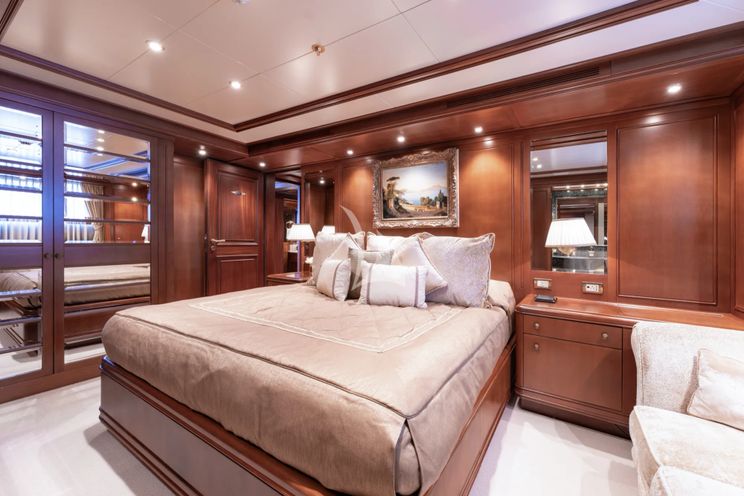 Charter Yacht APOGEE - Codecasa 62m - 6 Cabins - Cannes - St Tropez - Nice - Antibes - French Riviera - Monaco