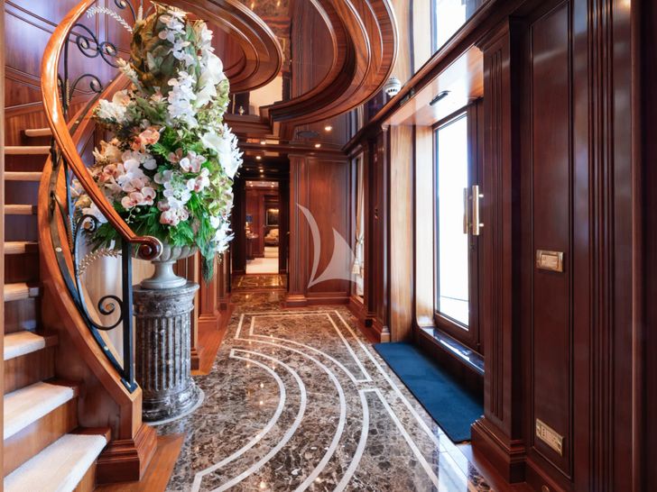 APOGEE Codecasa 62m - main deck foyer APOGEE Codecasa 62m - main deck foyer