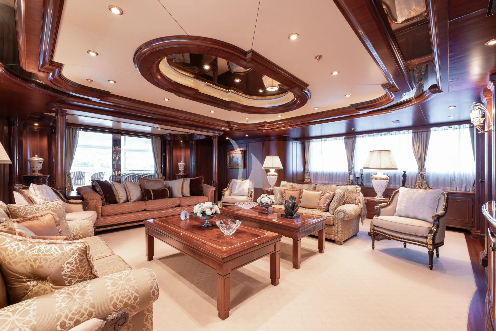 Charter Yacht APOGEE - Codecasa 62m - 6 Cabins - Cannes - St Tropez - Nice - Antibes - French Riviera - Monaco