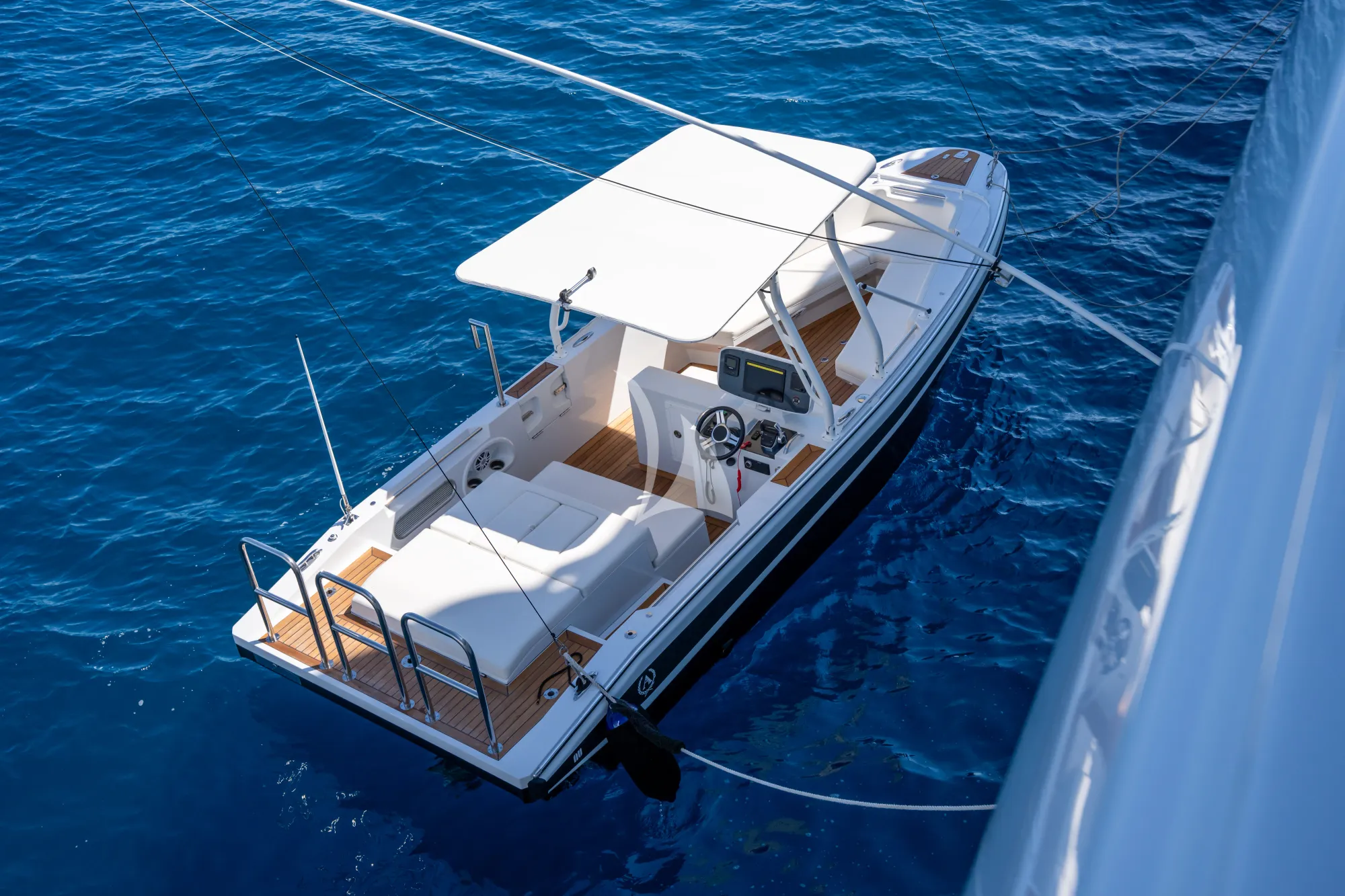 Charter Yacht APOGEE - Codecasa 62m - 6 Cabins - Cannes - St Tropez - Nice - Antibes - French Riviera - Monaco