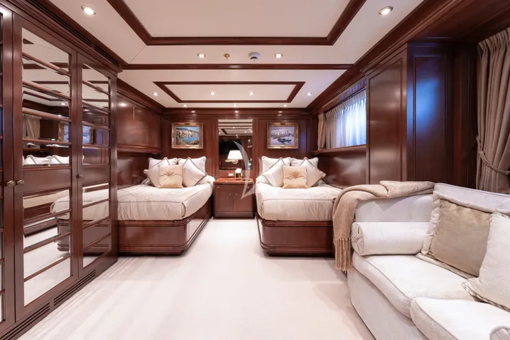 Charter Yacht APOGEE - Codecasa 62m - 6 Cabins - Cannes - St Tropez - Nice - Antibes - French Riviera - Monaco