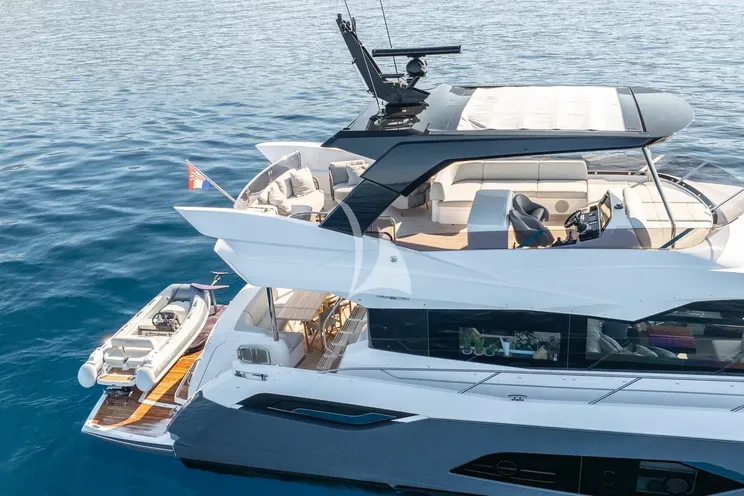 Charter Yacht APOLLO - Sunseeker Manhattan 68 - 3 Cabins - Split - Dubrovnik - Hvar - Croatia