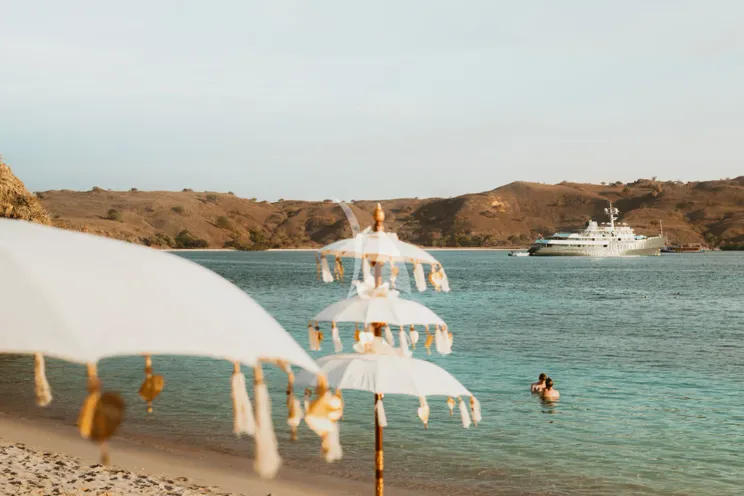 Charter Yacht AQUA BLU - Brooke Marine 60m - 15 Cabins - Komodo National Park,Spice Islands and Raja Ampat