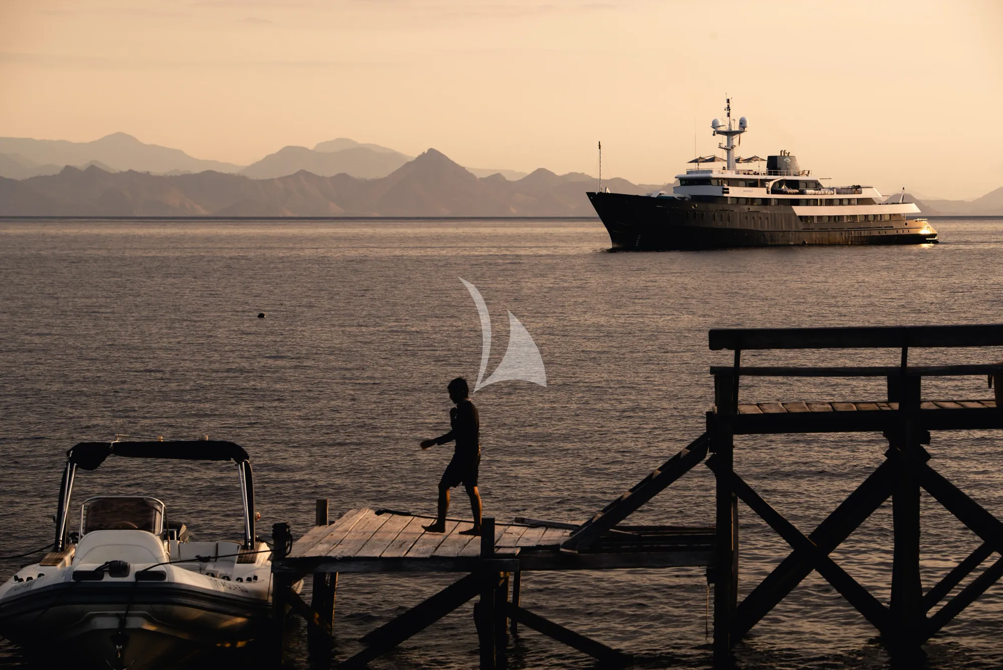 Charter Yacht AQUA BLU - Brooke Marine 60m - 15 Cabins - Komodo National Park,Spice Islands and Raja Ampat