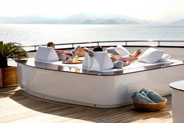 Charter Yacht AQUA BLU - Brooke Marine 60m - 15 Cabins - Komodo National Park,Spice Islands and Raja Ampat