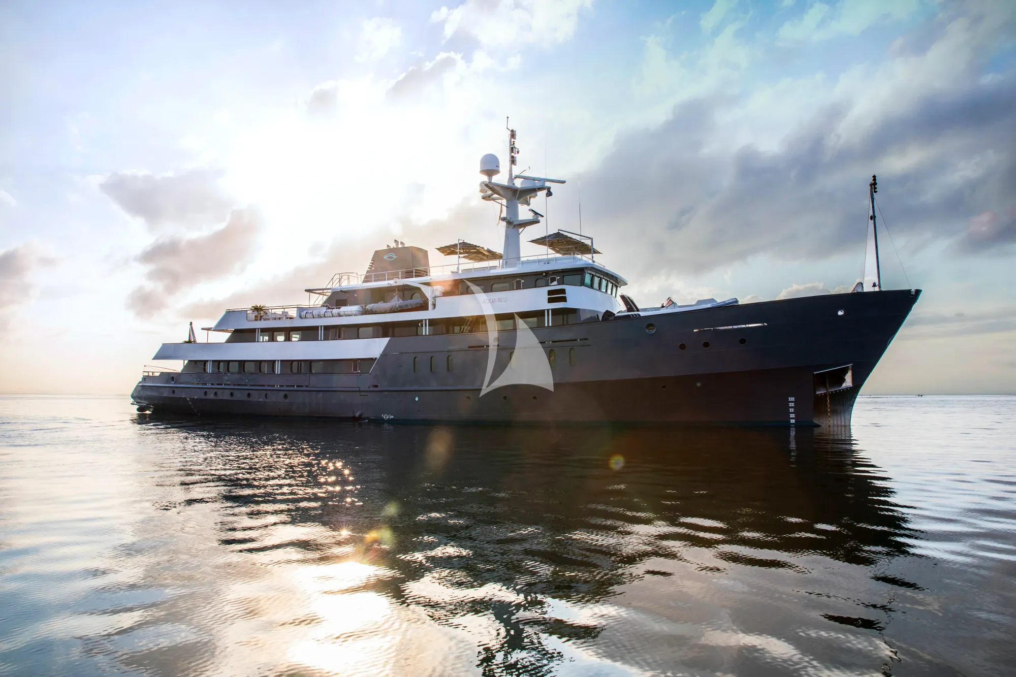 Charter Yacht AQUA BLU - Brooke Marine 60m - 15 Cabins - Komodo National Park,Spice Islands and Raja Ampat