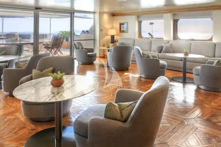 Charter Yacht AQUA BLU - Brooke Marine 60m - 15 Cabins - Komodo National Park,Spice Islands and Raja Ampat