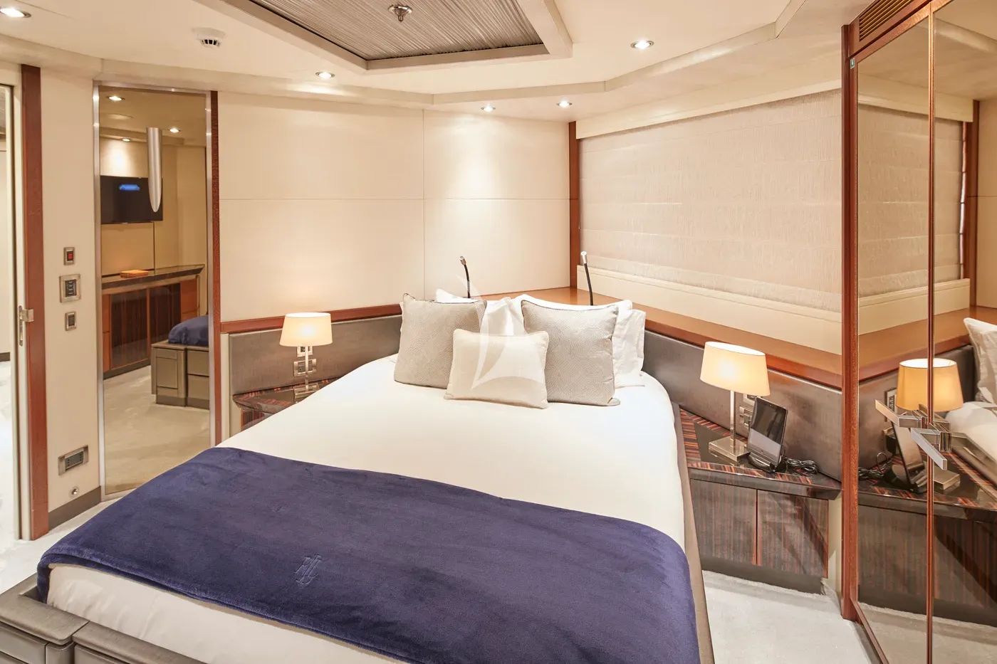 Charter Yacht AQUANOVA - Palmer Johnson 150 - 5 Cabins - Nassau - Exumas - Bahamas