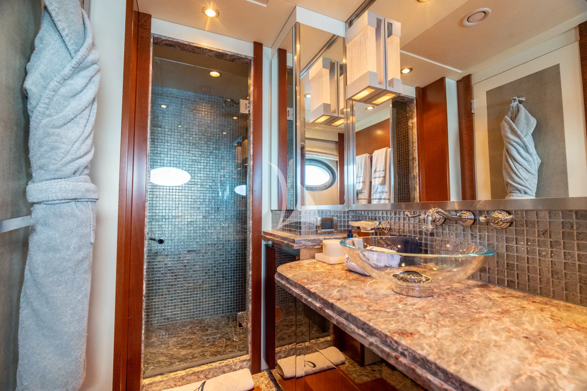 Charter Yacht AQUANOVA - Palmer Johnson 150 - 5 Cabins - Nassau - Exumas - Bahamas