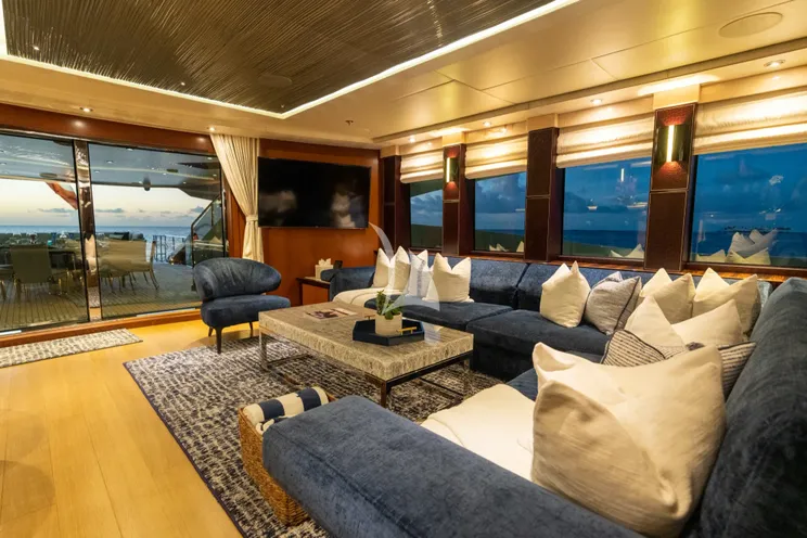 Charter Yacht AQUANOVA - Palmer Johnson 150 - 5 Cabins - Nassau - Exumas - Bahamas