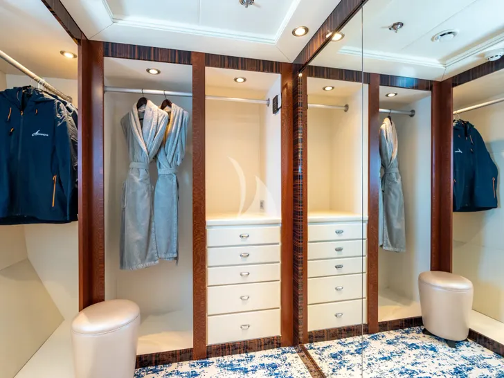 AQUANOVA Palmer Johnson 150 - master cabin closet AQUANOVA Palmer Johnson 150 - master cabin closet