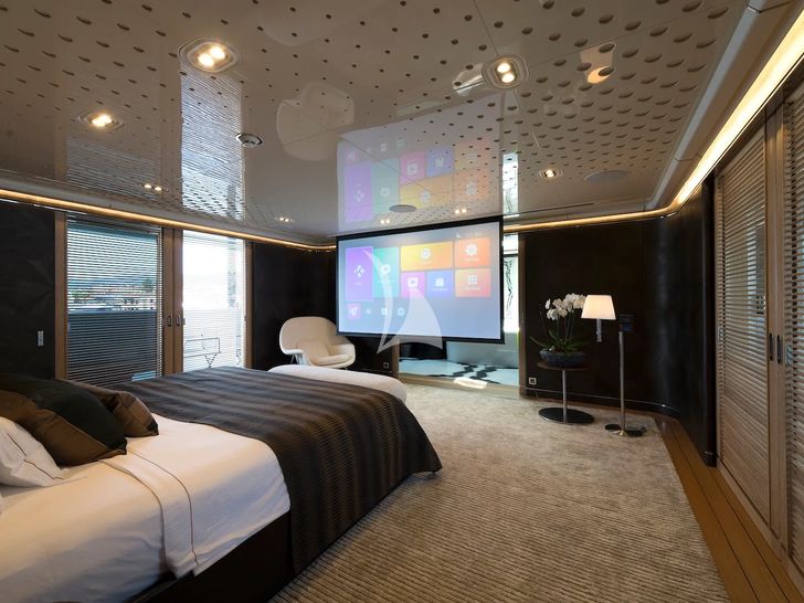 AQUARIUS Mengi Yay Yacht 45m - master cabin TV AQUARIUS Mengi Yay Yacht 45m - master cabin TV