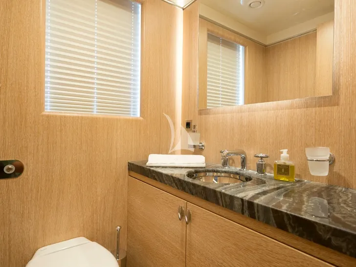 AQUARIUS Mengi Yay Yacht 45m - sky deck day head AQUARIUS Mengi Yay Yacht 45m - sky deck day head