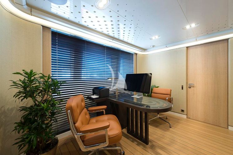 Charter Yacht AQUARIUS - Mengi Yay Yacht 45m - 5 Cabins - Athens - Mykonos - Paros - Cyclades - Greece