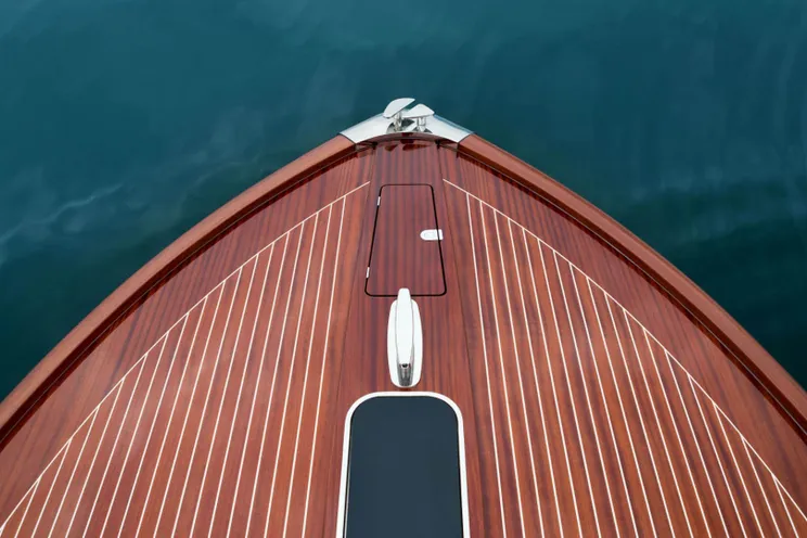 Charter Yacht RIVA 33 AQUARIVA - St Tropez Day Charter Yacht - Cannes - Monaco - French Riviera