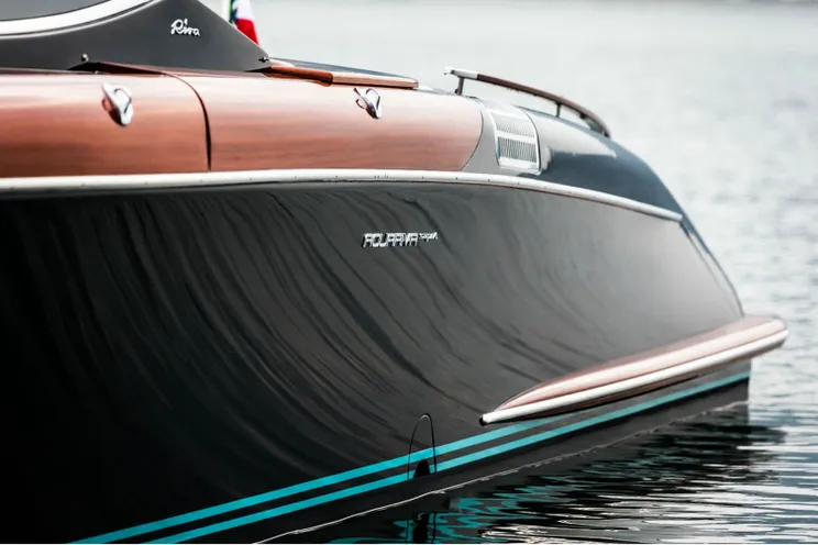 Charter Yacht RIVA 33 AQUARIVA - St Tropez Day Charter Yacht - Cannes - Monaco - French Riviera