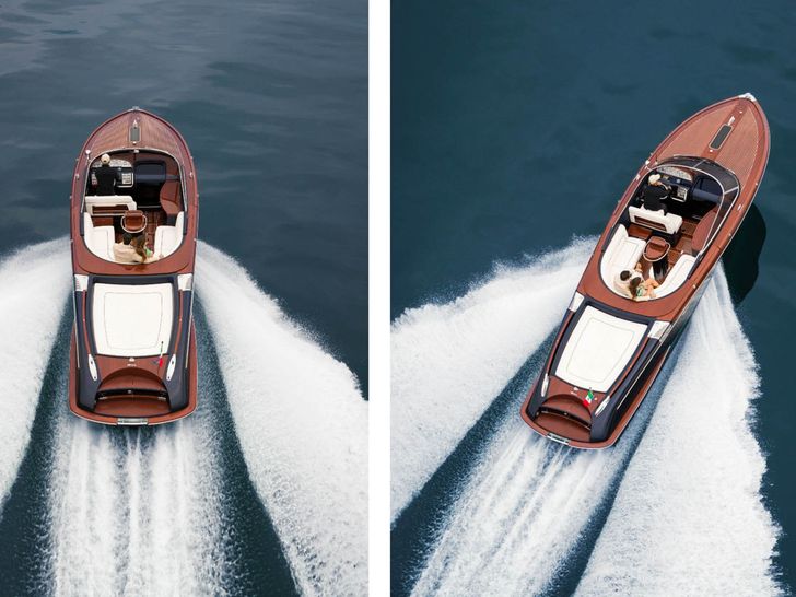 RIVA 33 AQUARIVA - cruising RIVA 33 AQUARIVA - cruising