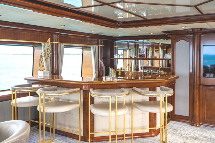 Charter Yacht AQUASITION - Trinity 142 - 5 Cabins - Cannes - Monaco - St Tropez - Nice - Antibes - French Riviera