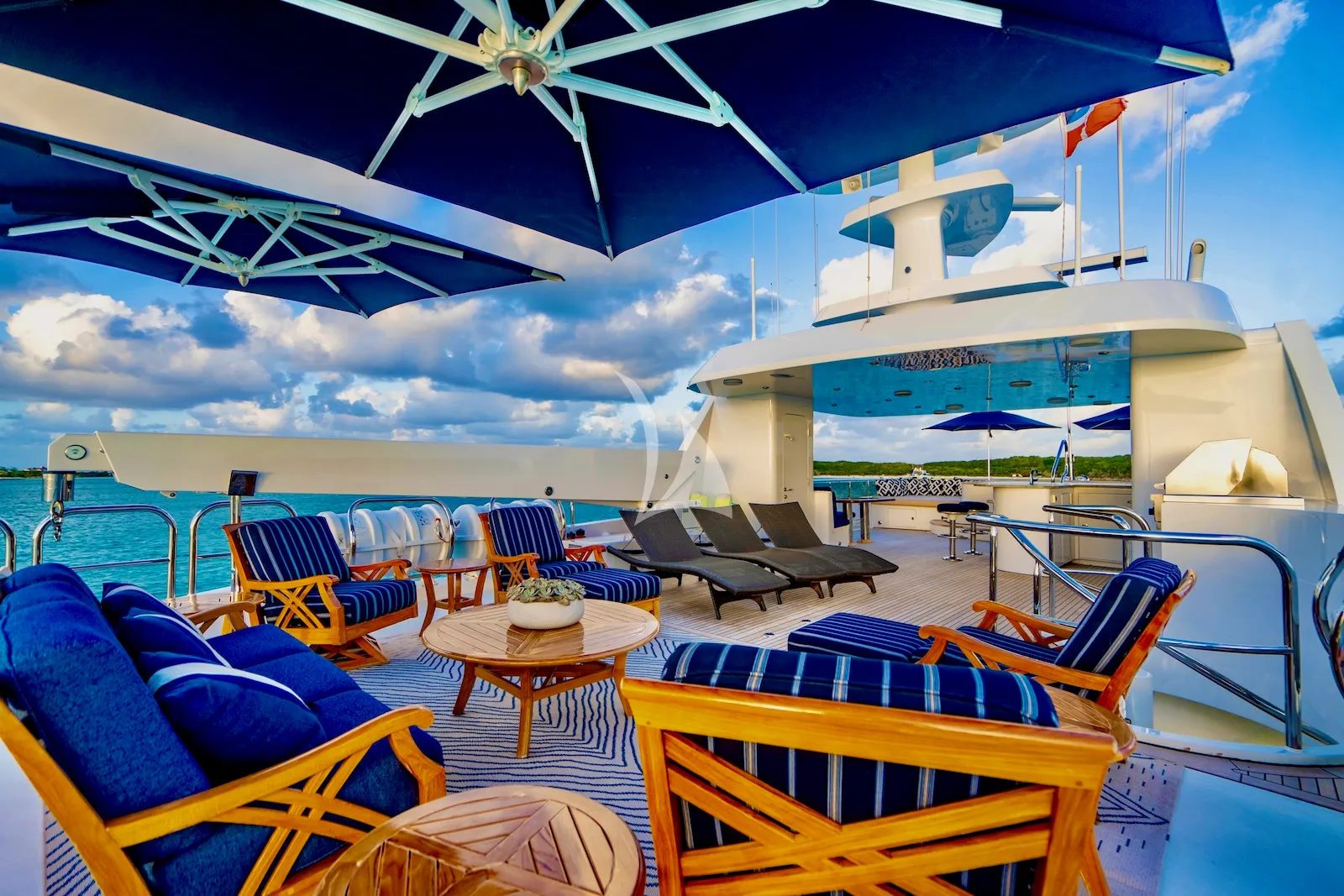 Charter Yacht AQUASITION - Trinity 142 - 5 Cabins - Cannes - Monaco - St Tropez - Nice - Antibes - French Riviera