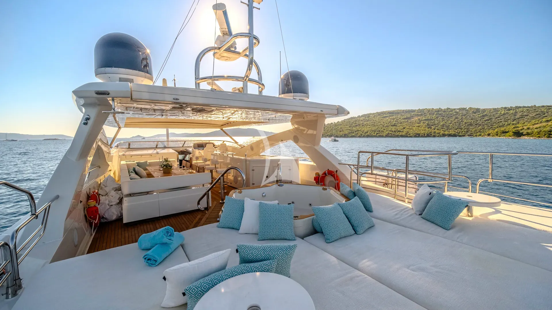 Charter Yacht ARAGO - Sunseeker 34m - 5 Cabins - Trogir - Split - Dubrovnik - Hvar - Croatia - Kotor - Montenegro