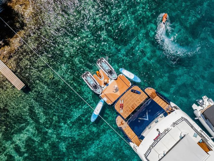 ARAGO Sunseeker 34m Toys ARAGO Sunseeker 34m Toys
