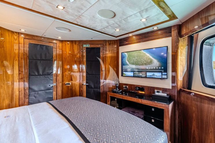 Charter Yacht ARAGO - Sunseeker 34m - 5 Cabins - Split - Dubrovnik - Hvar - Croatia